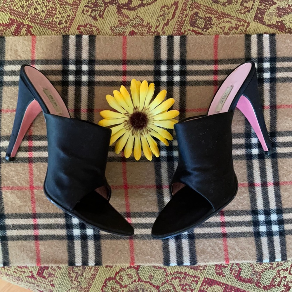 🌺 PRADA; Gorgeous Vintage Black 4” Pumps Wmn. 8.5